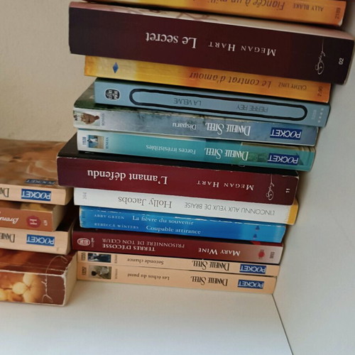 French books used, pack of 17