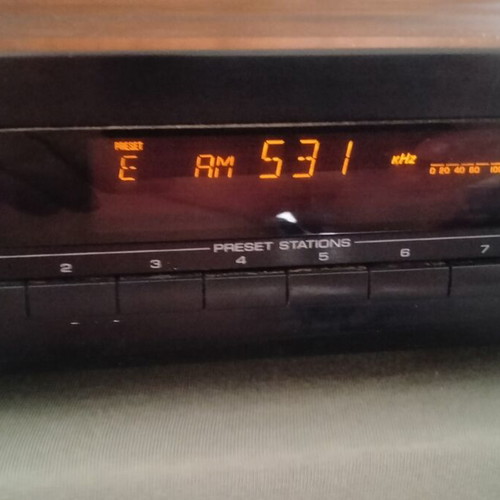 YAMAHA TX480 AM/FM tuner