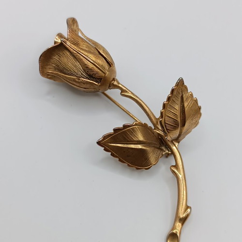 Giovanni vintage rose brooch, gold plated metal
