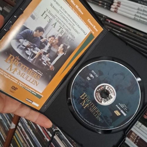 The Brothers Mc Mullen DVD used, social movie with subtitles
