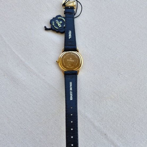 Fendi watch, face diameter 3cm, brand new
