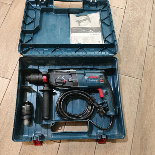 Bosch GBH 2-28 F rotary hammer like new