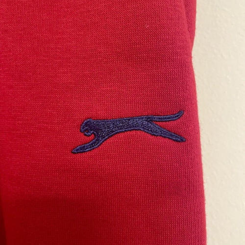 Slazenger red sweatpants with elastic cuffs, Large