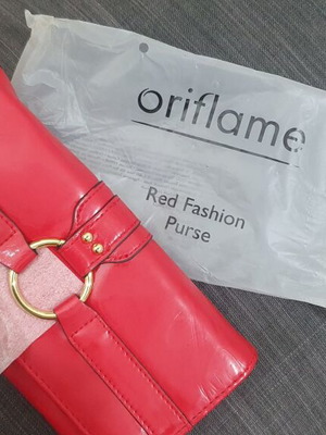 Oriflame Red Fashion rectangular wallet with gold ring