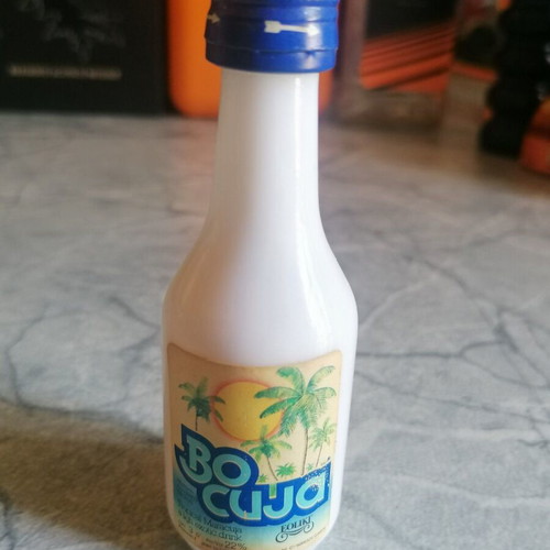 Bo Cuja miniature bottle glass sealed like new collectible