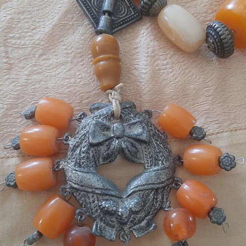 Decorative komboloi new with large beads