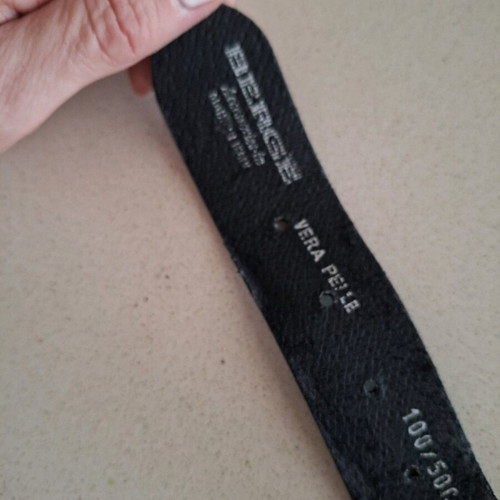 Berge belt like new, black and silver, size 100