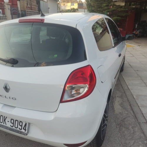 Renault Clio diesel car 2009, manual, like new, 112000 km