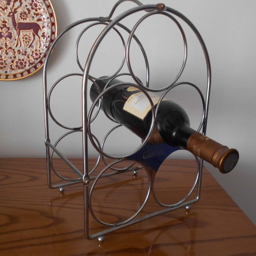 Metal wine rack for 5 bottles like new