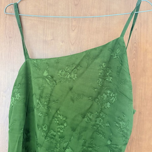 Nidodileda dress size M like new, olive green, slim fit