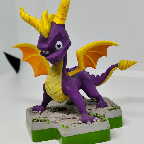 Spyro The Dragon Totaku Collection 10cm figure hand-painted like new
