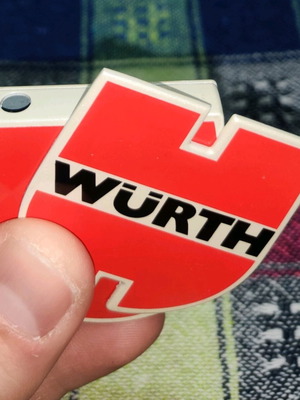 vintage würth lighter in original packaging. no lighter fluid but is working