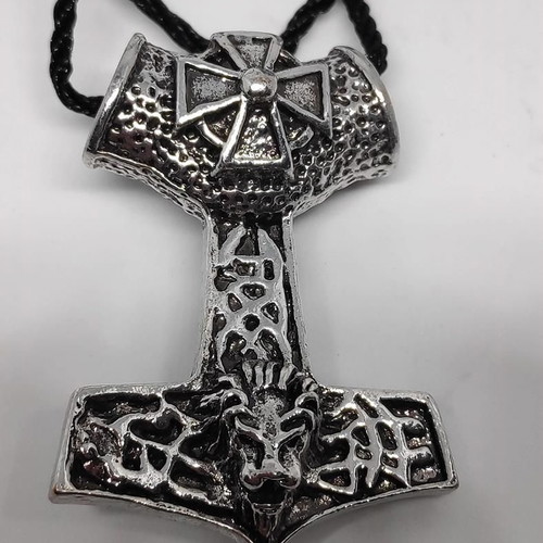 Mjolnir Thor's Hammer Pendant with Scandinavian Motifs and Lion, like new