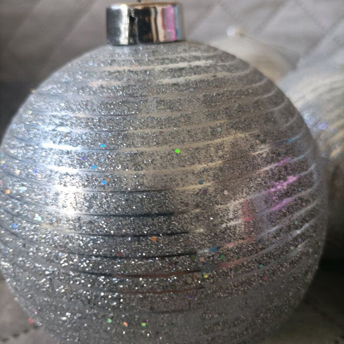 Christmas balls used, pack of 17, silver color