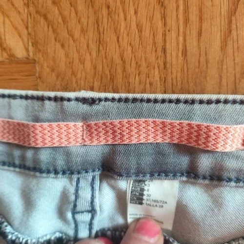 O'neill women's denim shorts size 28 like new, cotton blend