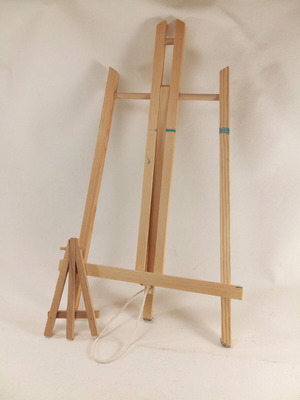 Set of two wooden presentation easels used