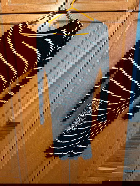 Φόρεμα desigual