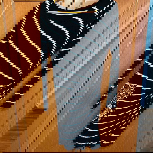 Φόρεμα desigual