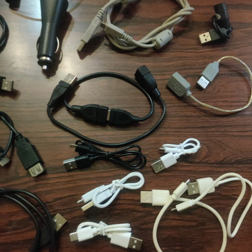 Various cables and chargers like new