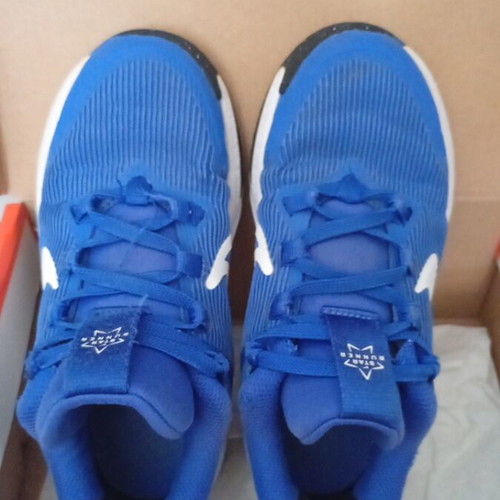 Nike Star Runner 4 sneakers size 29, blue