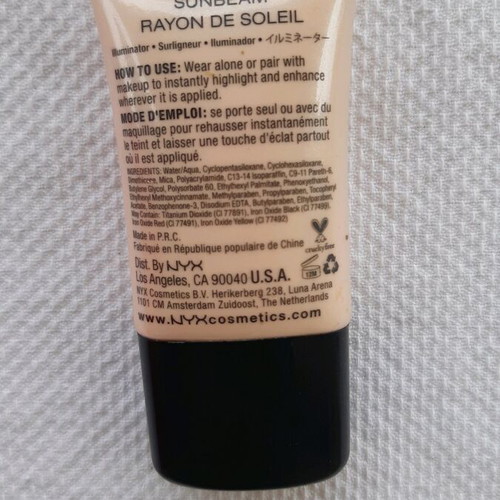 Nyx highlighter liquid illuminator Born To Glow used, shade 01 sunbeam