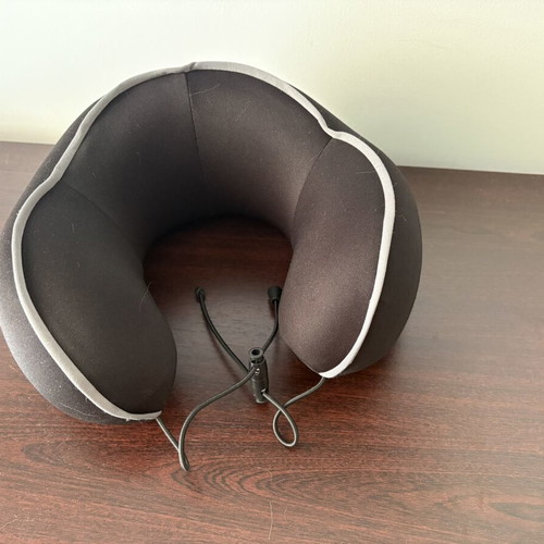 Memory Foam Travel Pillow like new with carabiner