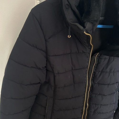 Zara black puffer short jacket size L used