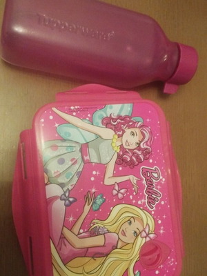 Tupperware water bottle and Barbie food container like new set