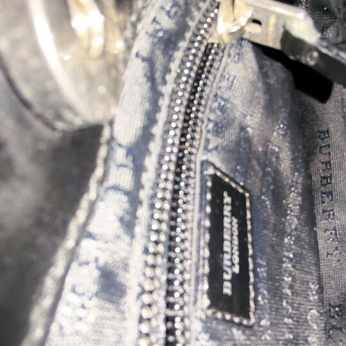 Burberry Nova Check Small Shoulder Bag σαν καινούργιο, μπεζ