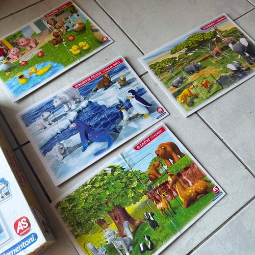 Puzzle for babies "Where Do Animals Live?" used educational