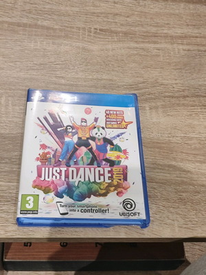 Just Dance 2019 PlayStation 4 игра употребявана