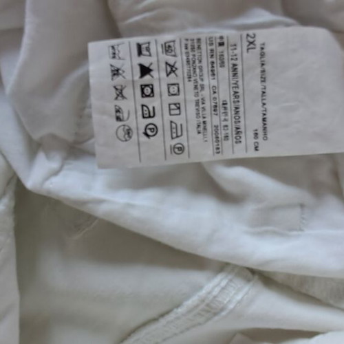 Benetton fitted pants white like new for 12 years old girls