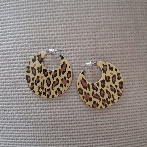 Leopard round double-sided metal earrings