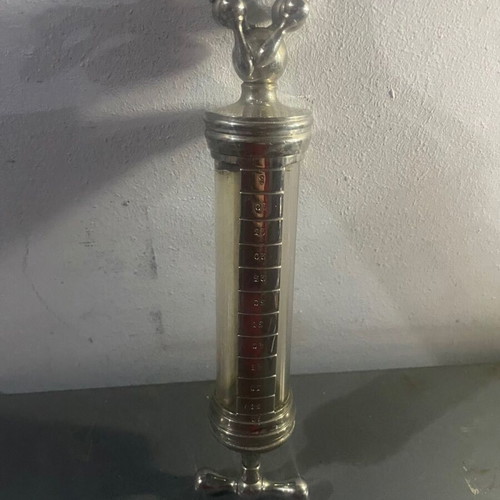 Metal syringes like new, set of 2