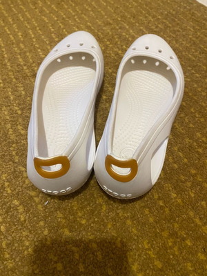 Crocs like new, size 38