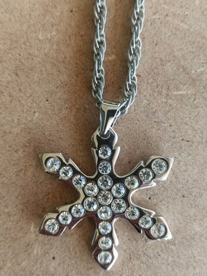 Κόσμημα ασημί σαν καινούργιο