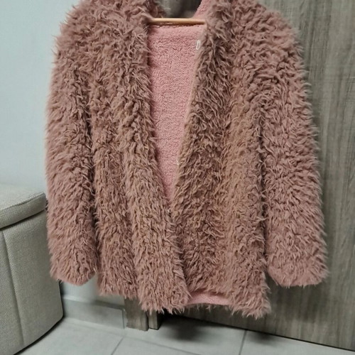 Reversible fur size M used, nude, synthetic