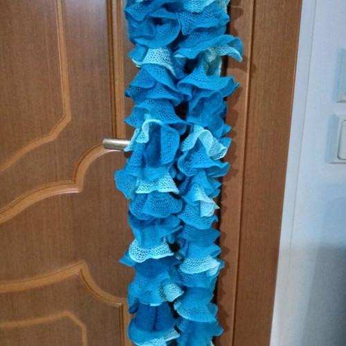 Handmade scarf like new, blue and light blue