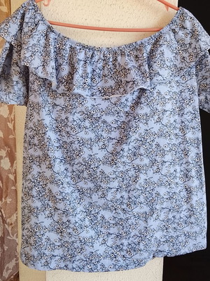 Plush size floral blue blouse, 2/3XL, size 52/54