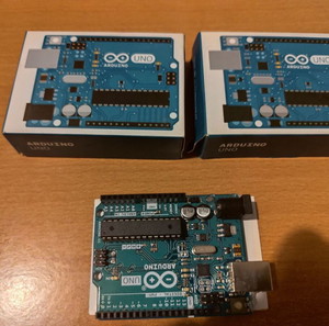Arduino UNO Rev 3 платка