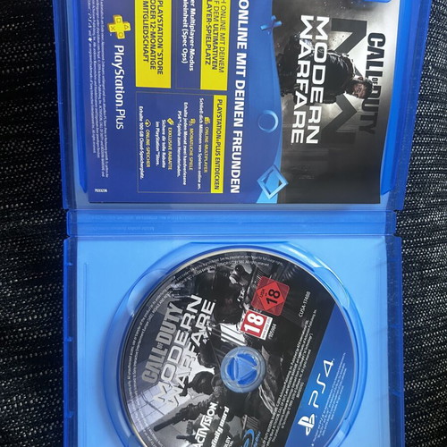Call of Duty Modern Warfare PS4 game