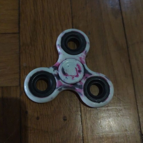 Finger spin new, functional stress toy