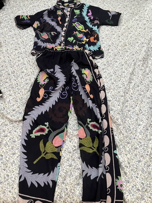 Zara set like new, black and white, one size