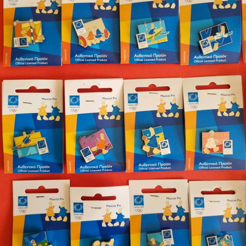 Pins Athens 2004 Mascot Sports new, set of 35 pieces