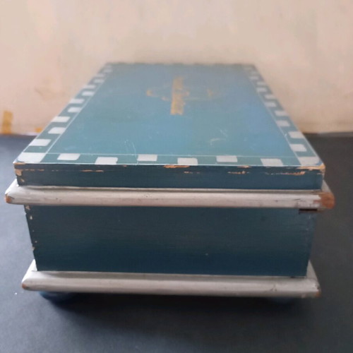 Wooden box used, confectionery Ηνωμένα Βουστάσια