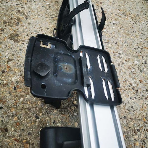 Thule ProRide 591 bicycle rack used for car