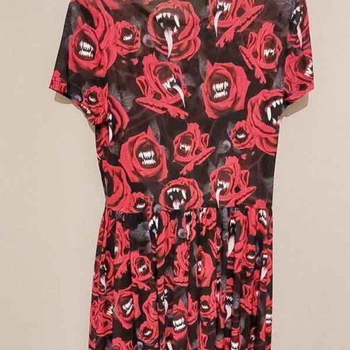 Alternative Dress Set with Flowers new, Goth Dark Style