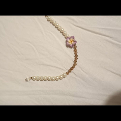 Bracelet with pearls, beads and purple flower like new
