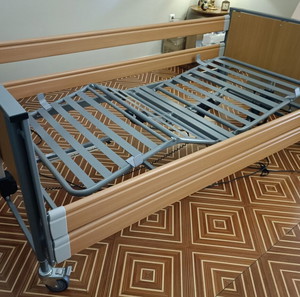 Ηλεκτρικό Νοσοκομειακό Κρεβάτι TEKVOR CARE ECOFIT S – Μεταχειρισμένο σε Εξαιρετική Κατάσταση