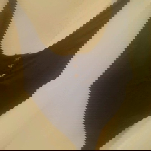 Κορμάκι ripped brazilian γυναικείο μαύρο σαν καινούργιο με κουμπάκια και ανοιχτή πλάτη